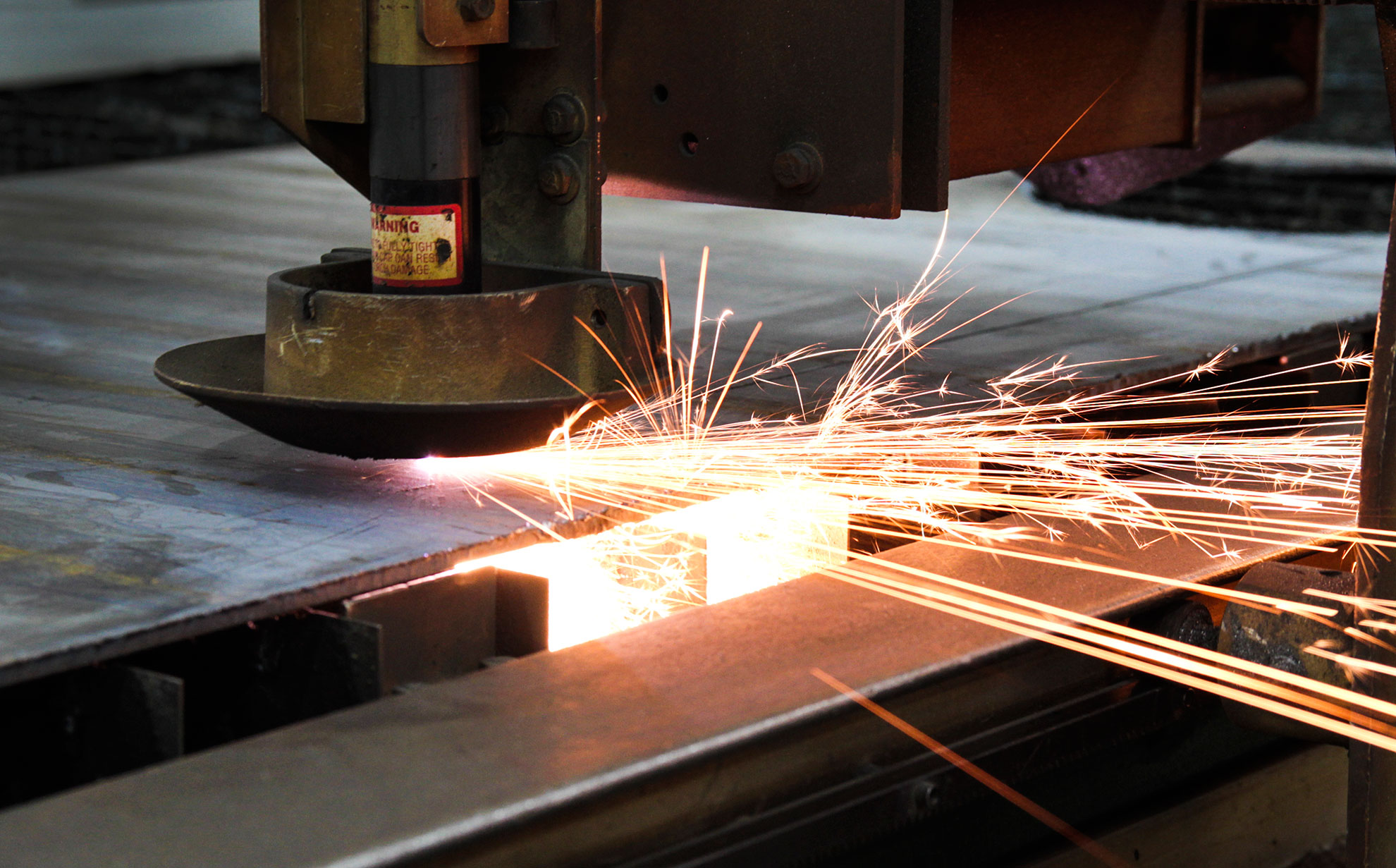 Production Facilities Airtech-Factory-Plasma-Cutting-Machine-2
